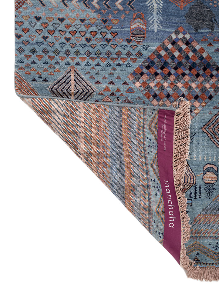 manchaha blue wool and bamboo silk hand knotted Rug - Perspective