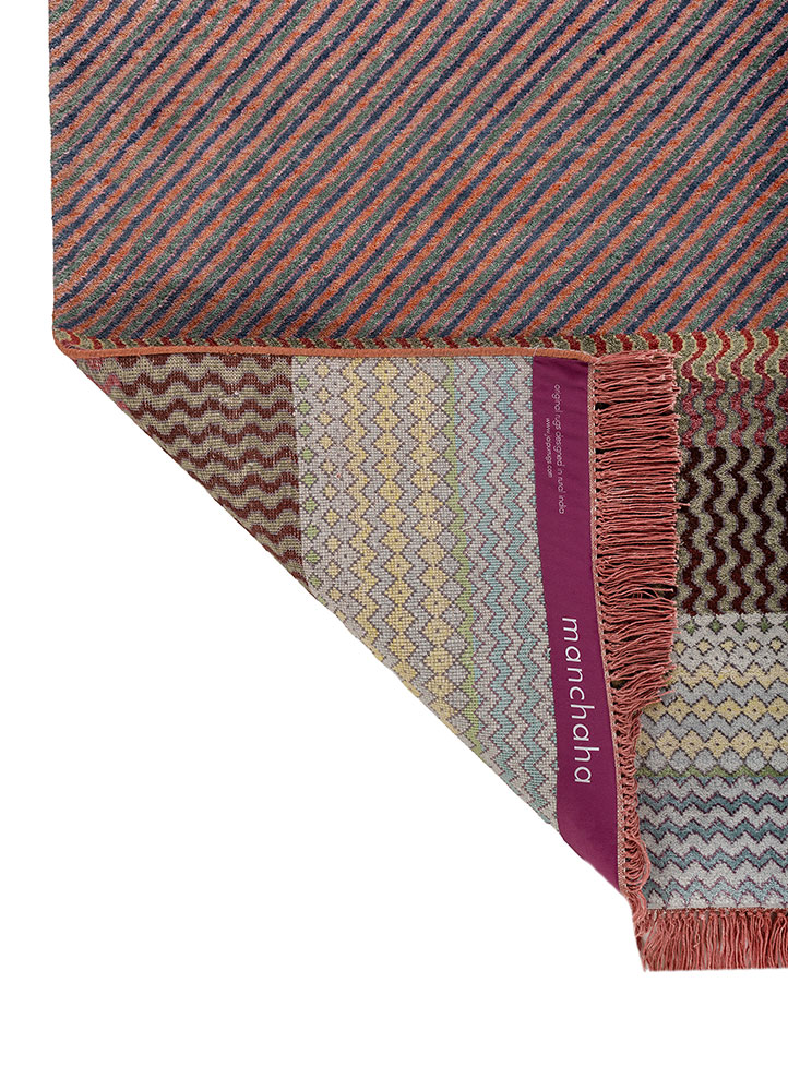 manchaha pink and purple wool and bamboo silk hand knotted Rug - Perspective