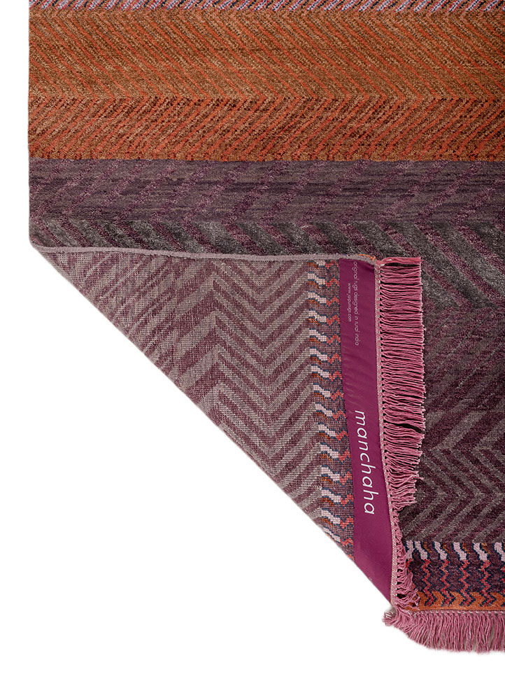 manchaha pink and purple wool and bamboo silk hand knotted Rug - Perspective