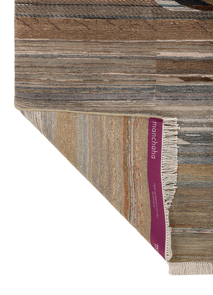 manchaha gold wool and bamboo silk hand knotted Rug - Perspective