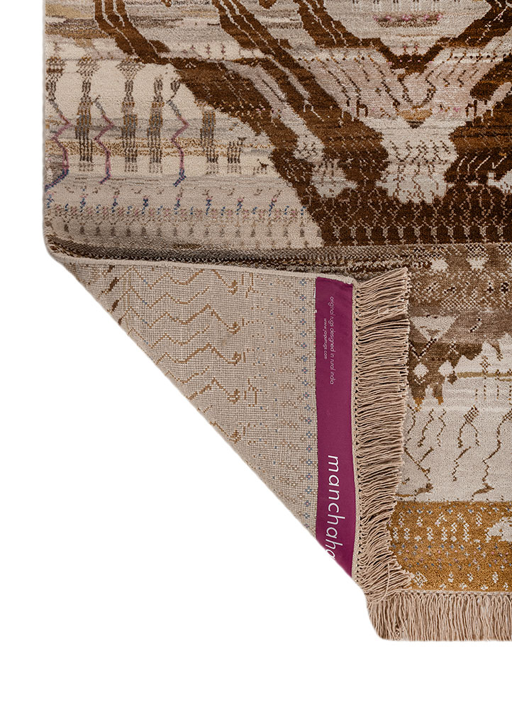 manchaha ivory wool and bamboo silk hand knotted Rug - Perspective
