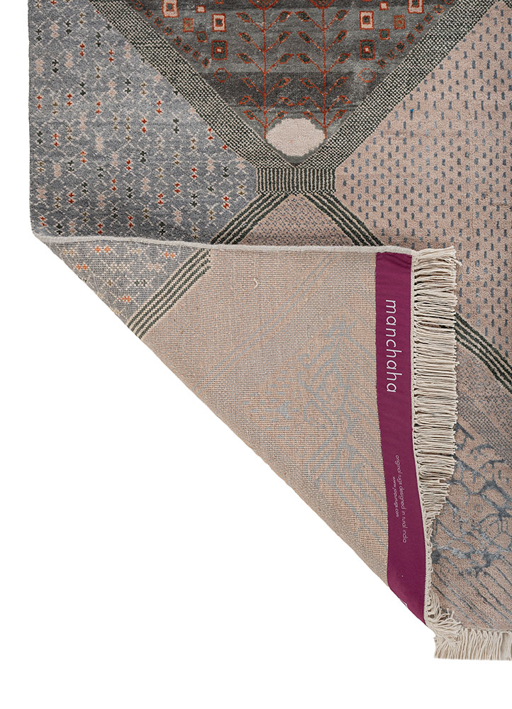 manchaha pink and purple wool and bamboo silk hand knotted Rug - Perspective