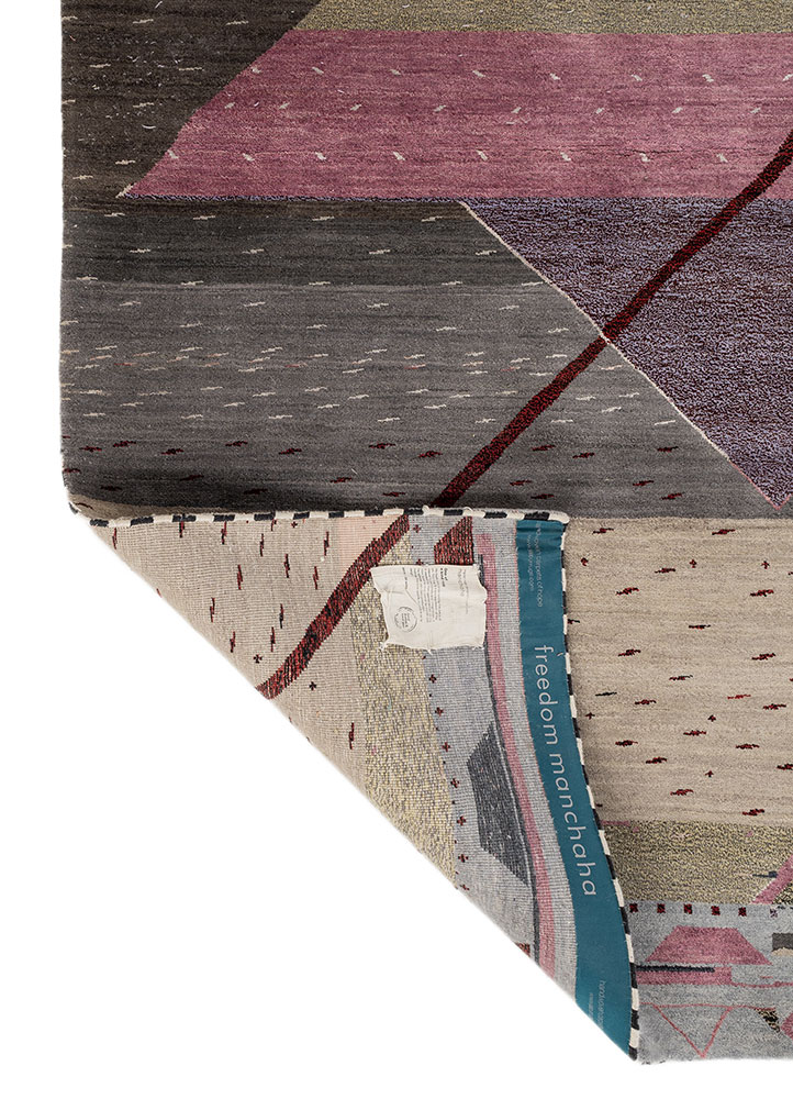 freedom manchaha grey and black wool and bamboo silk hand knotted Rug - Perspective
