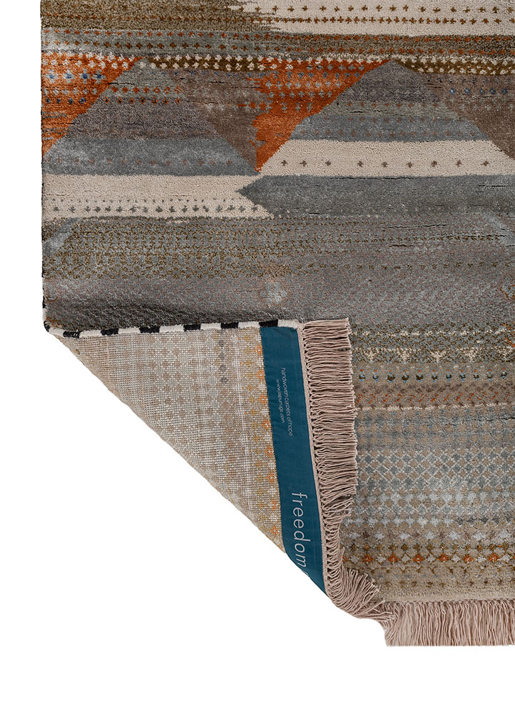 freedom manchaha ivory wool and bamboo silk hand knotted Rug - Perspective