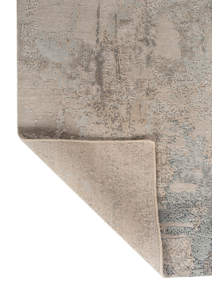 uvenuti ivory wool and bamboo silk hand knotted Rug - Perspective