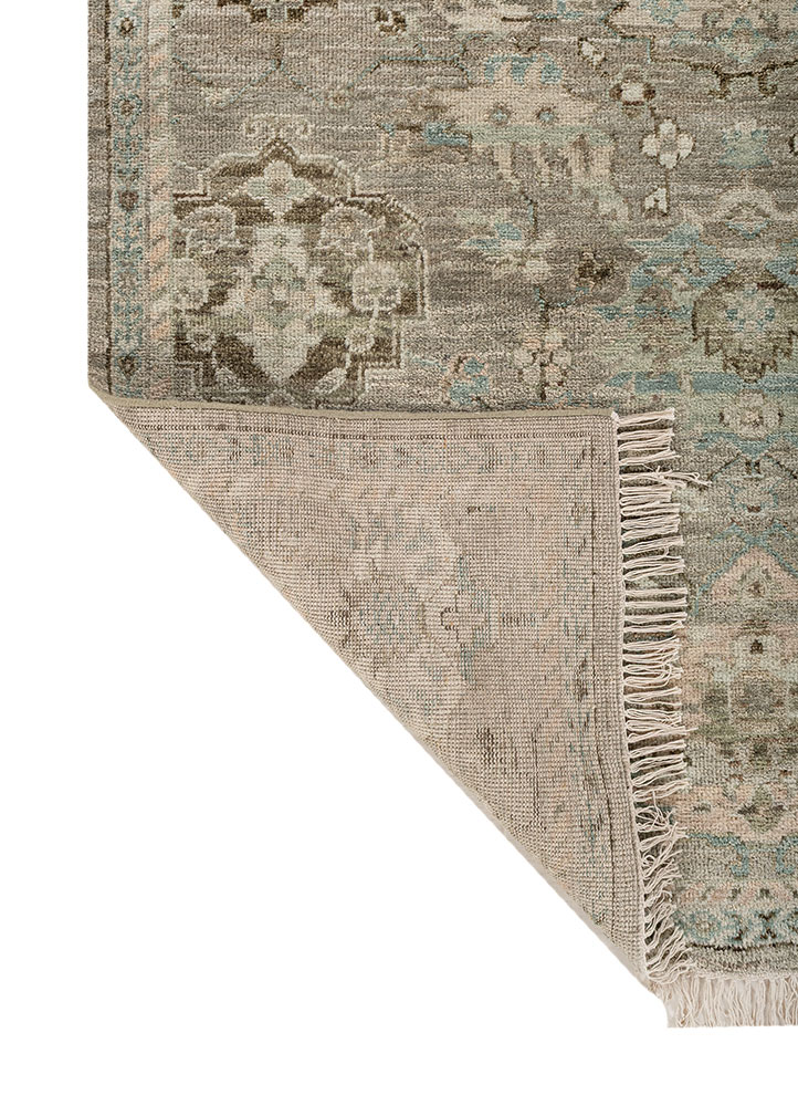 savana green wool hand knotted Rug - Perspective