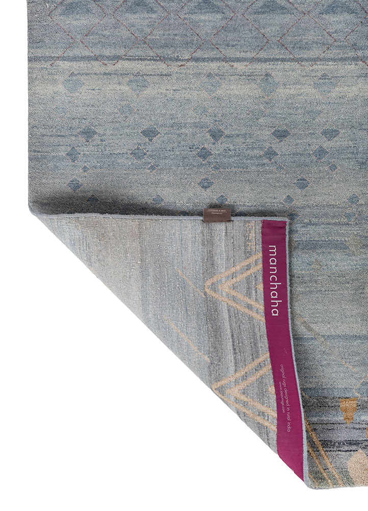 manchaha blue wool and silk hand knotted Rug - Perspective