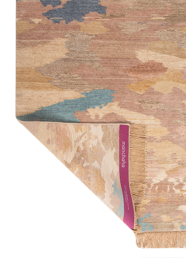 manchaha red and orange wool and silk hand knotted Rug - Perspective