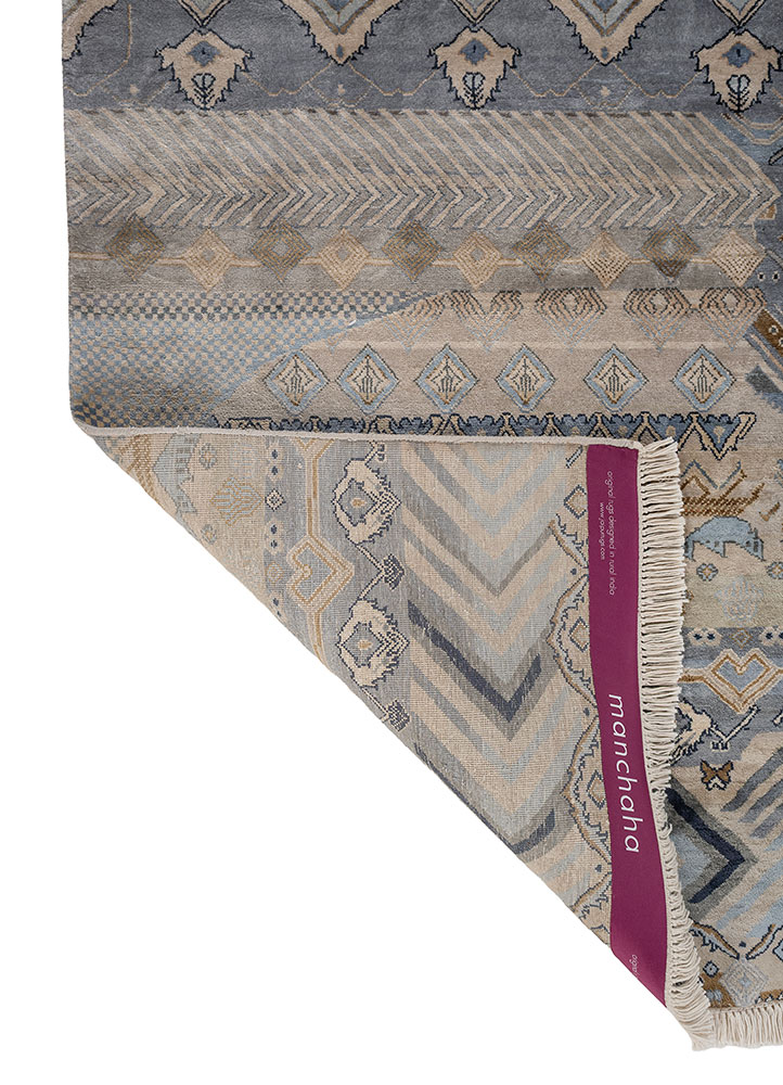 manchaha grey and black silk hand knotted Rug - Perspective