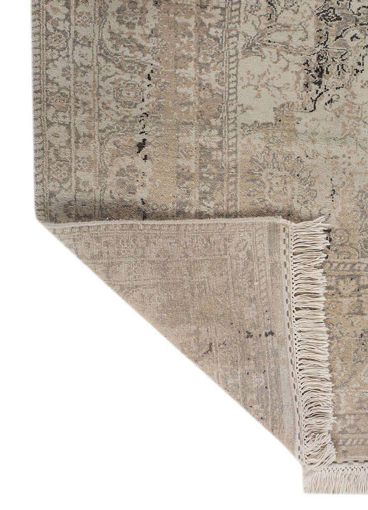 far east blue wool hand knotted Rug - Perspective