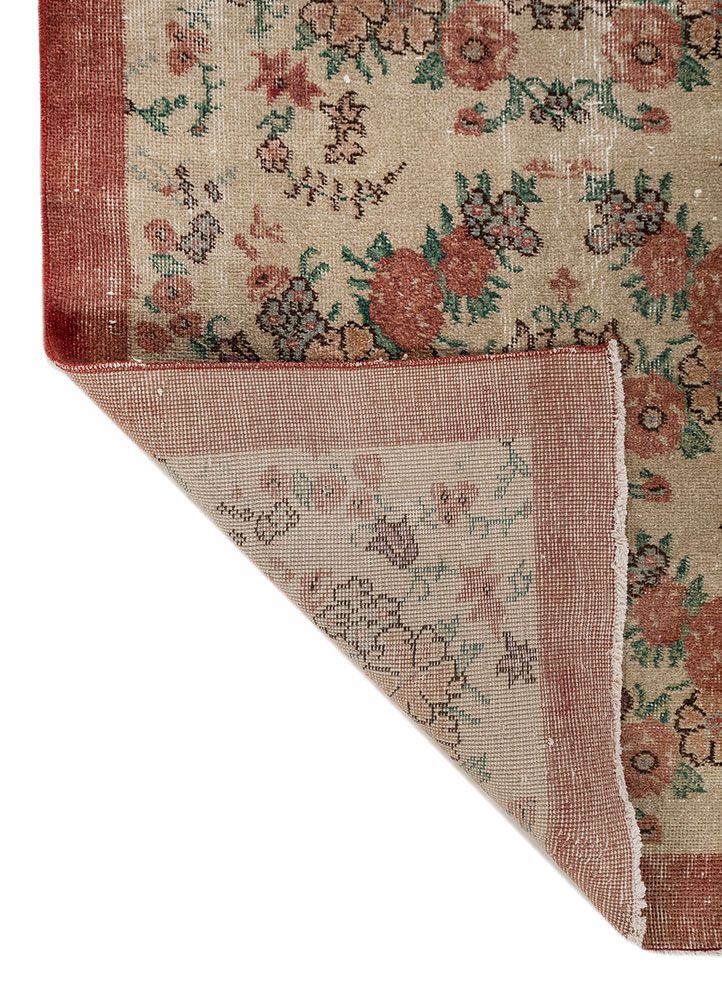 vintage red and orange wool hand knotted Rug - Perspective