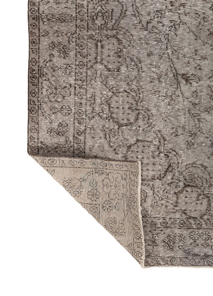 vintage blue wool hand knotted Rug - Perspective