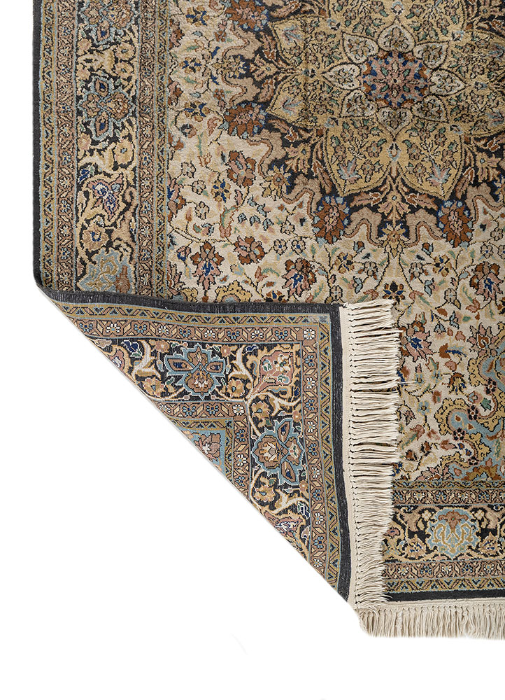 gulmarg green silk hand knotted Rug - Perspective