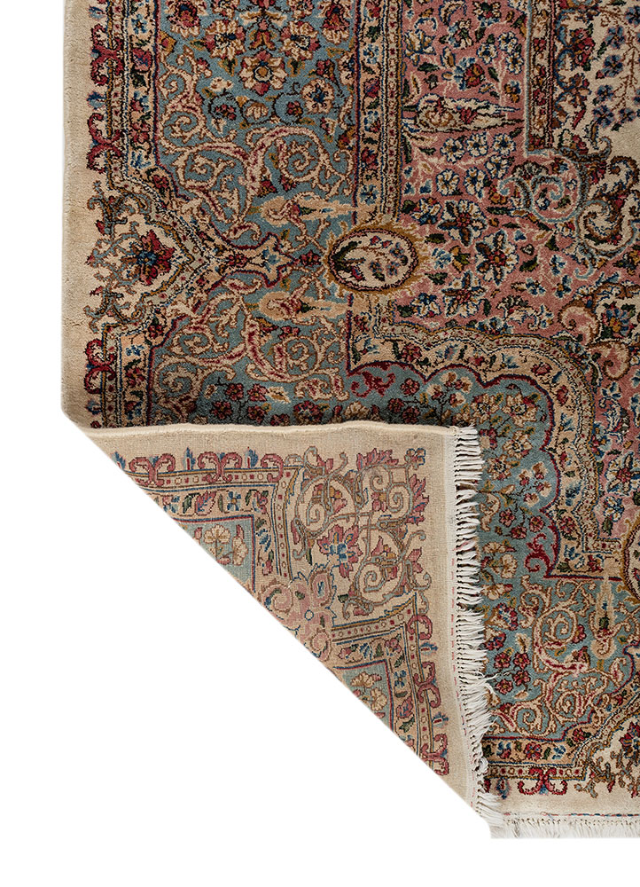 aalam ivory wool hand knotted Rug - Perspective