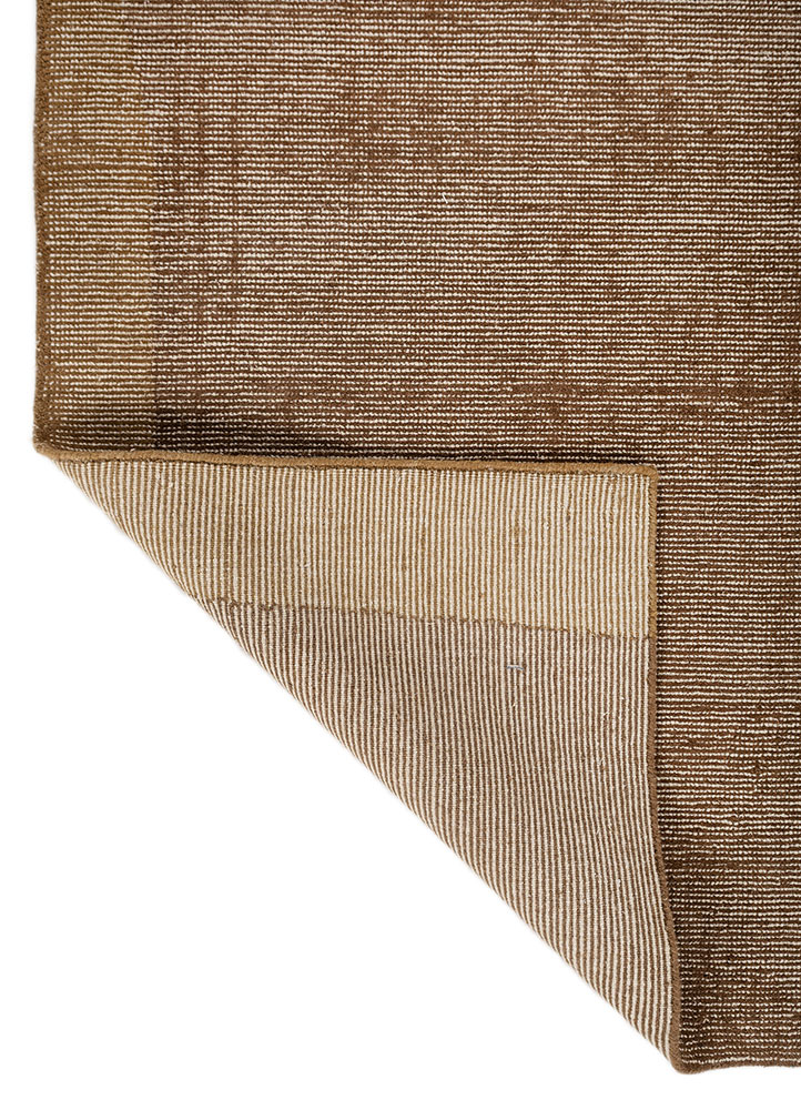 aprezo beige and brown wool hand loom Rug - Perspective