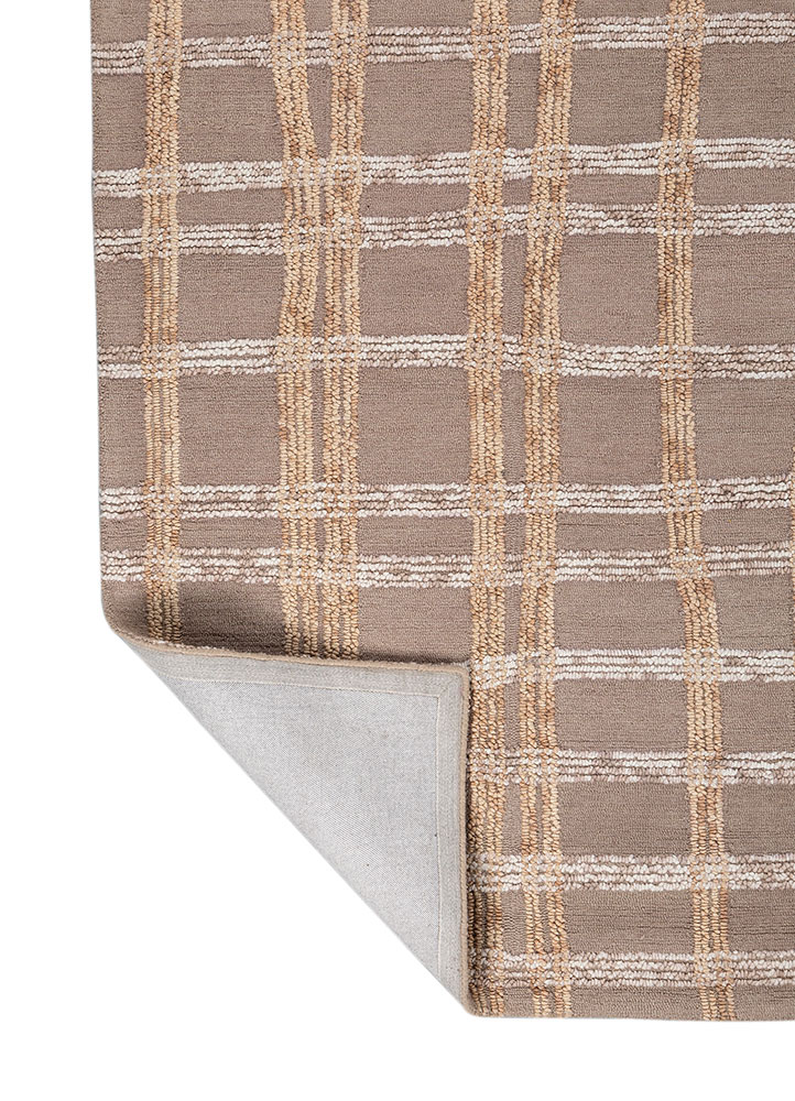 modo grey and black wool hand tufted Rug - Perspective