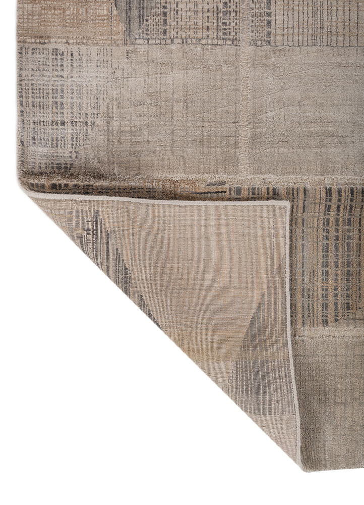 provenance grey and black wool and bamboo silk hand knotted Rug - Perspective