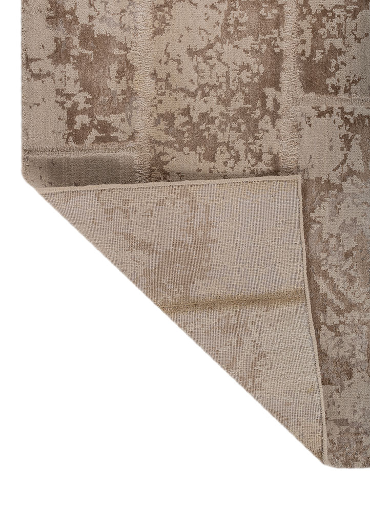 provenance ivory wool and bamboo silk hand knotted Rug - Perspective