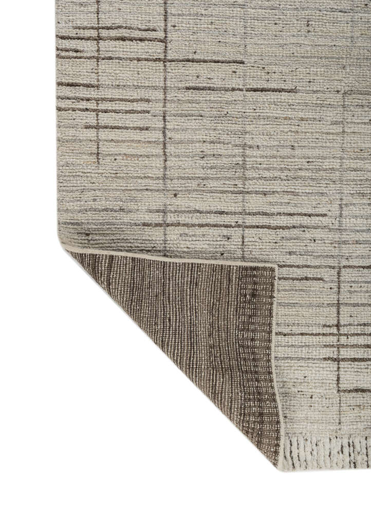aprezo ivory wool hand knotted Rug - Perspective