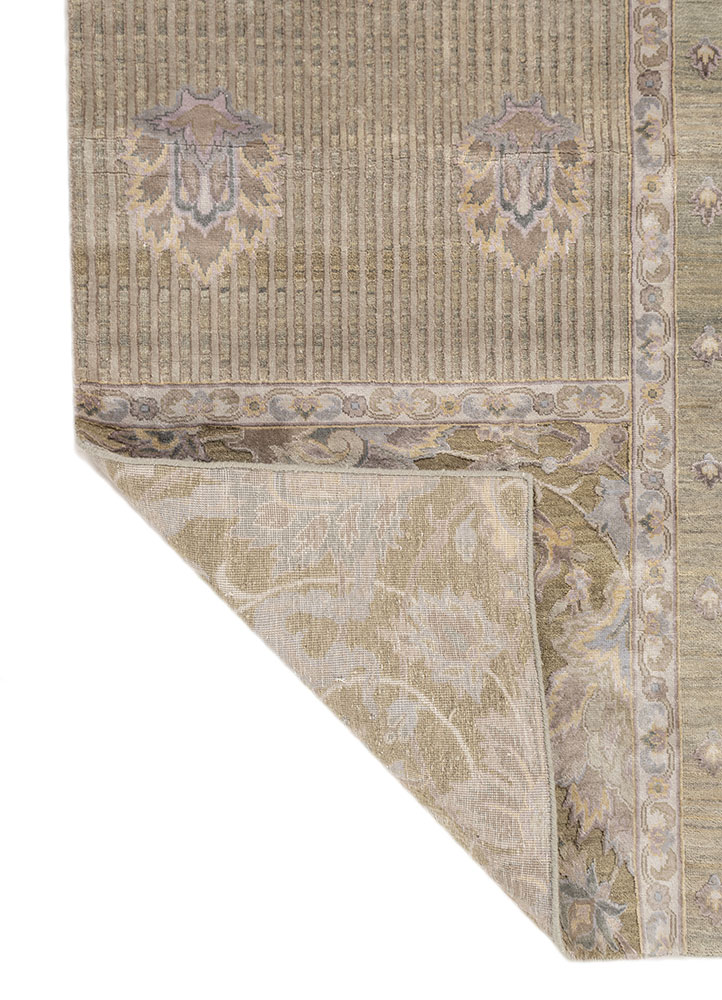 far east green wool and silk hand knotted Rug - Perspective