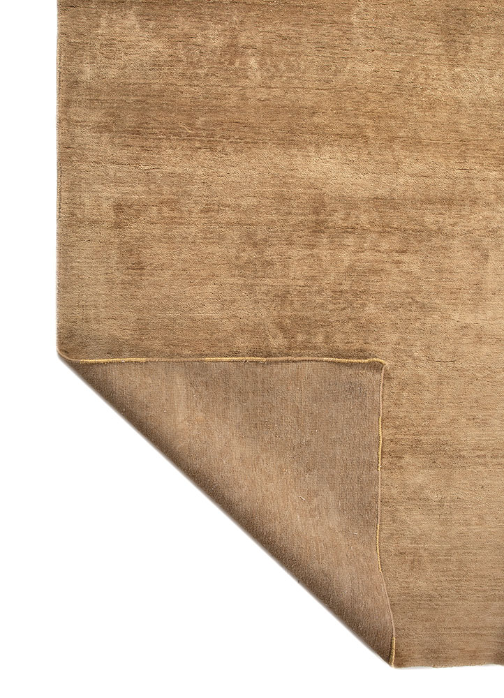 pansy beige and brown wool hand knotted Rug - Perspective