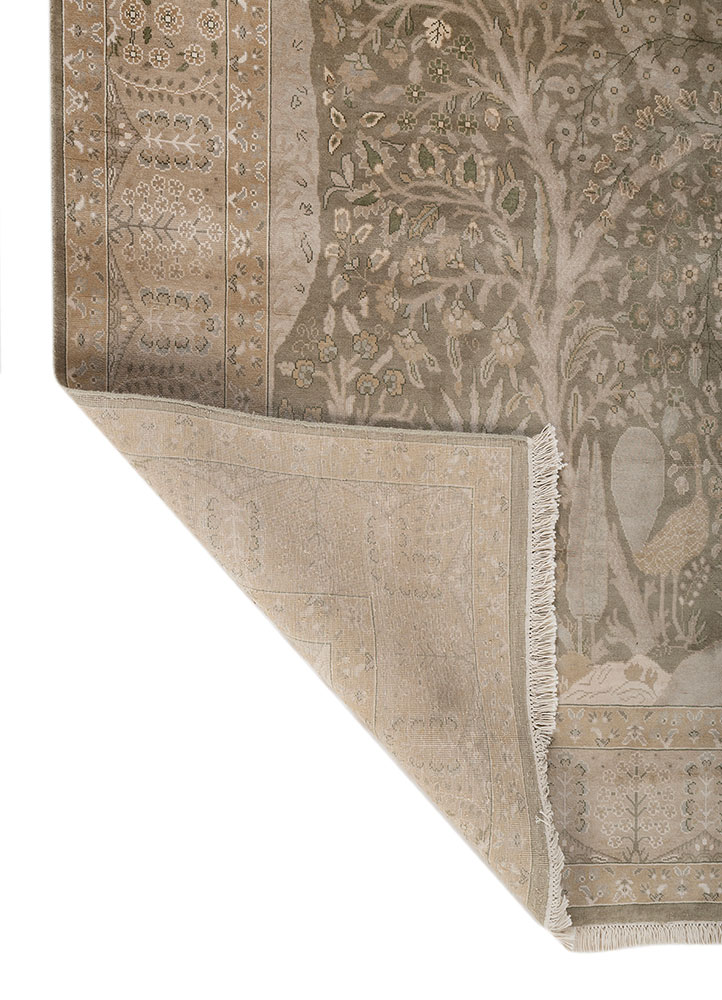 gulmarg green silk hand knotted Rug - Perspective