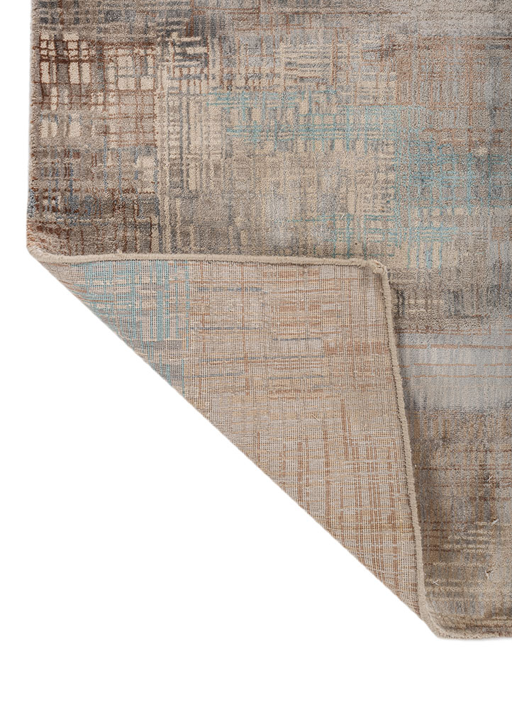 unstring by kavi ivory wool and bamboo silk hand knotted Rug - Perspective