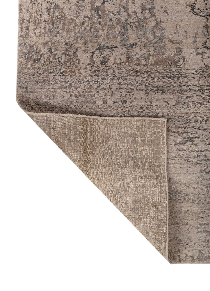 unstring by kavi ivory wool and bamboo silk hand knotted Rug - Perspective