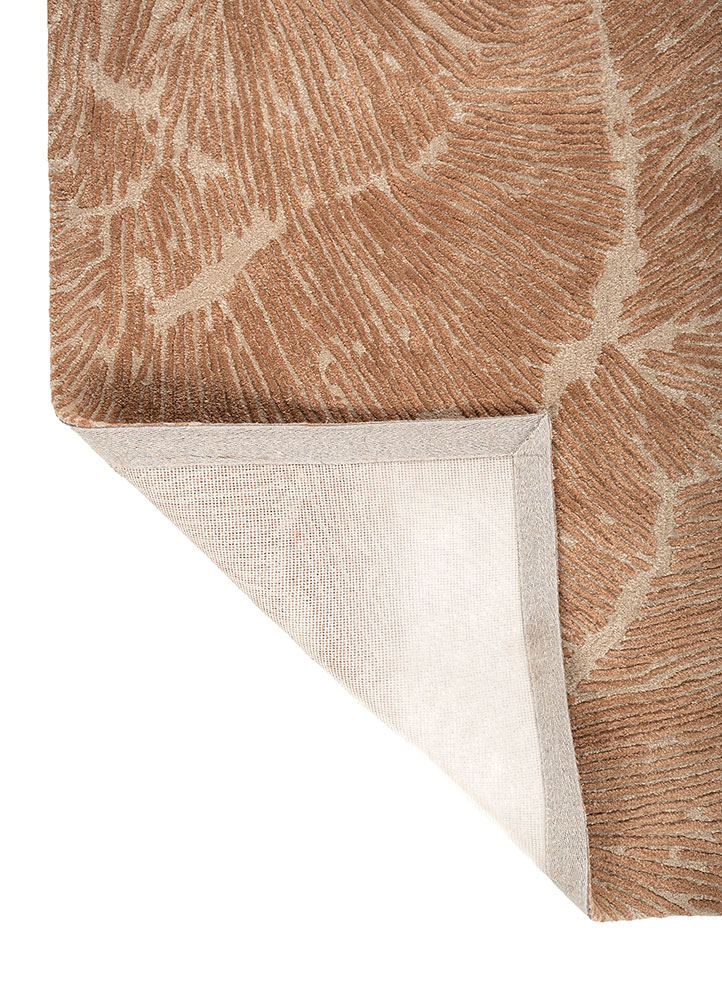 aprezo beige and brown wool and viscose hand tufted Rug - Perspective