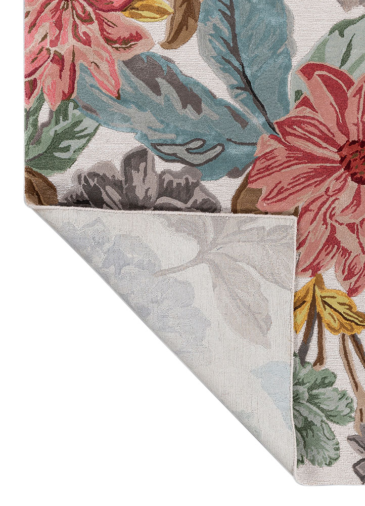 hacienda ivory wool and viscose hand tufted Rug - Perspective