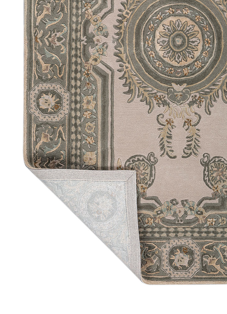 kora ivory wool and viscose hand tufted Rug - Perspective