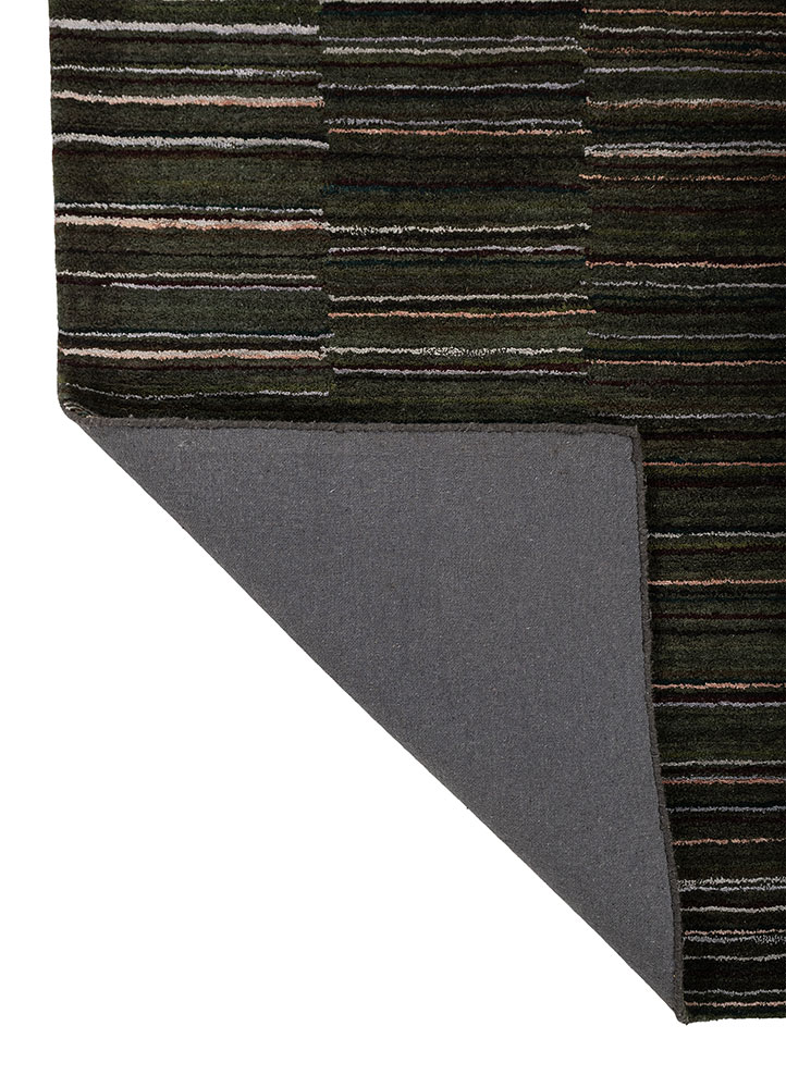 linear blue wool and viscose hand tufted Rug - Perspective