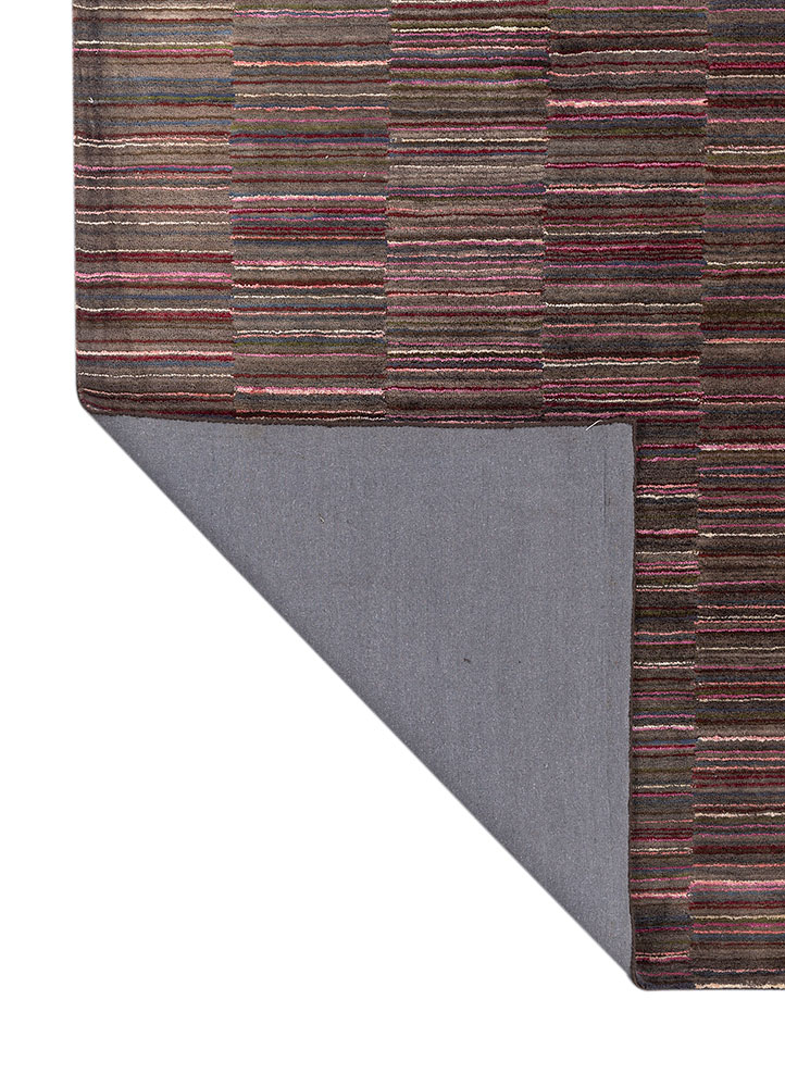 linear grey and black wool and viscose hand tufted Rug - Perspective