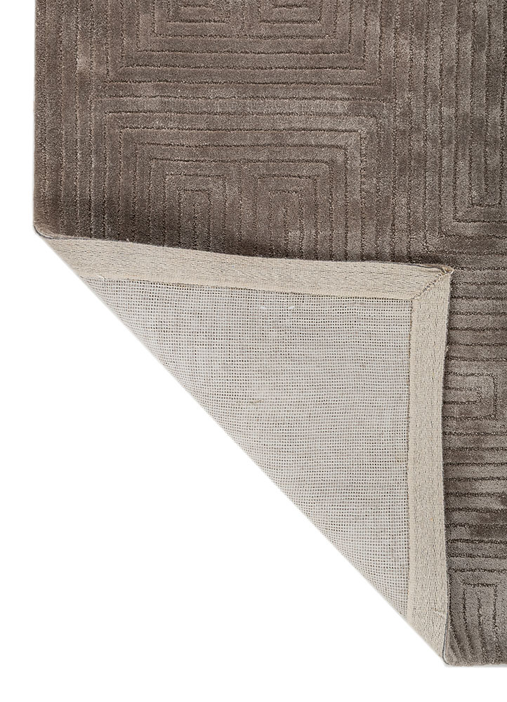 cera grey and black viscose hand tufted Rug - Perspective