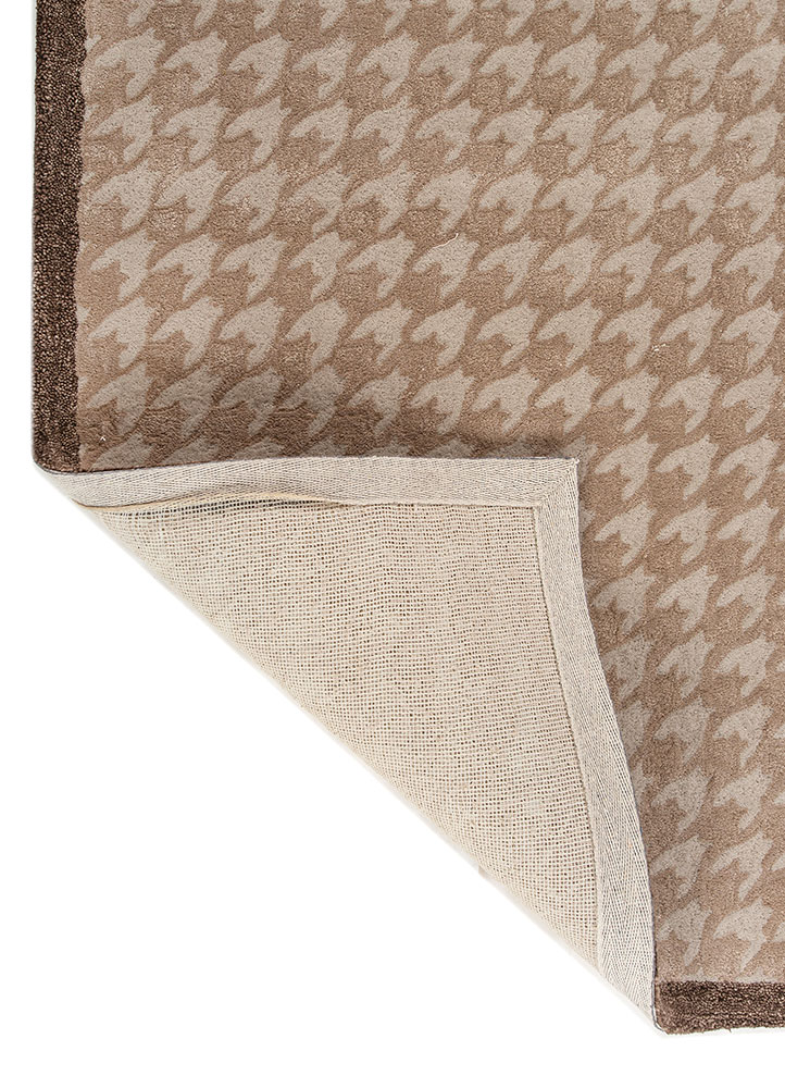 chroma ivory wool and viscose hand tufted Rug - Perspective