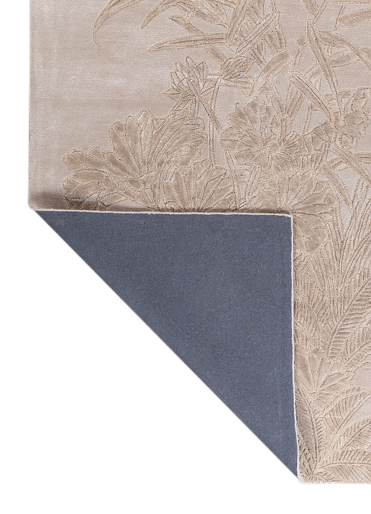 aurelia ivory wool and viscose hand tufted Rug - Perspective