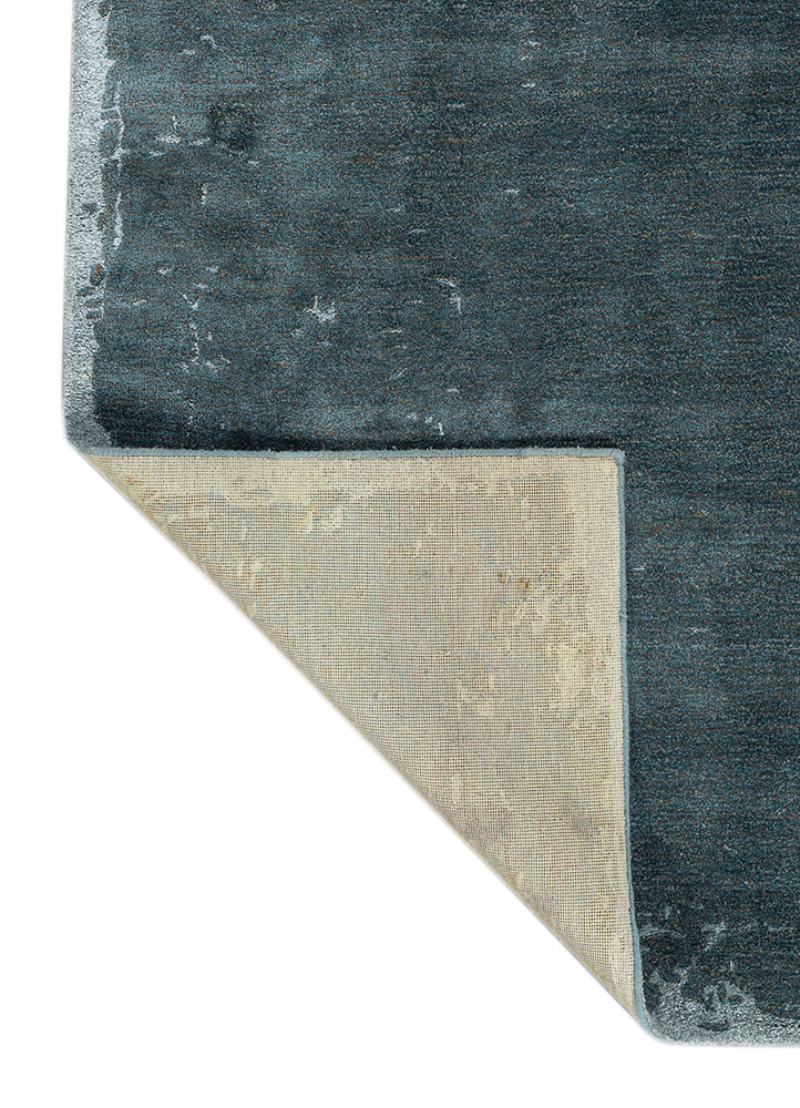 white noise blue wool and viscose hand tufted Rug - Perspective