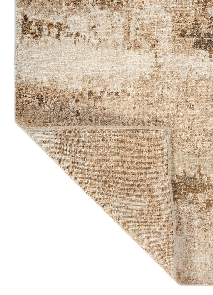 entropy ivory wool and silk hand knotted Rug - Perspective