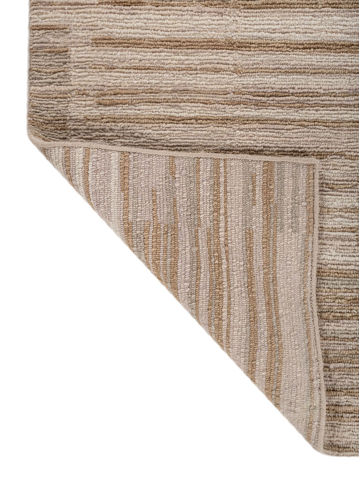 manifest ivory wool hand knotted Rug - Perspective