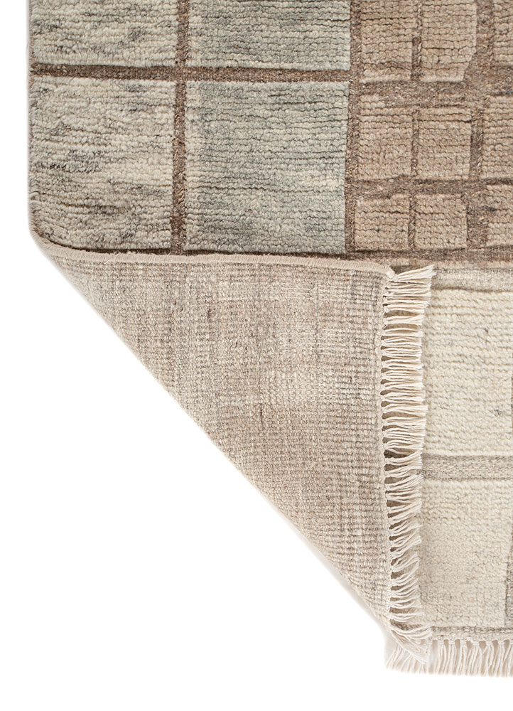 aprezo ivory wool hand knotted Rug - Perspective