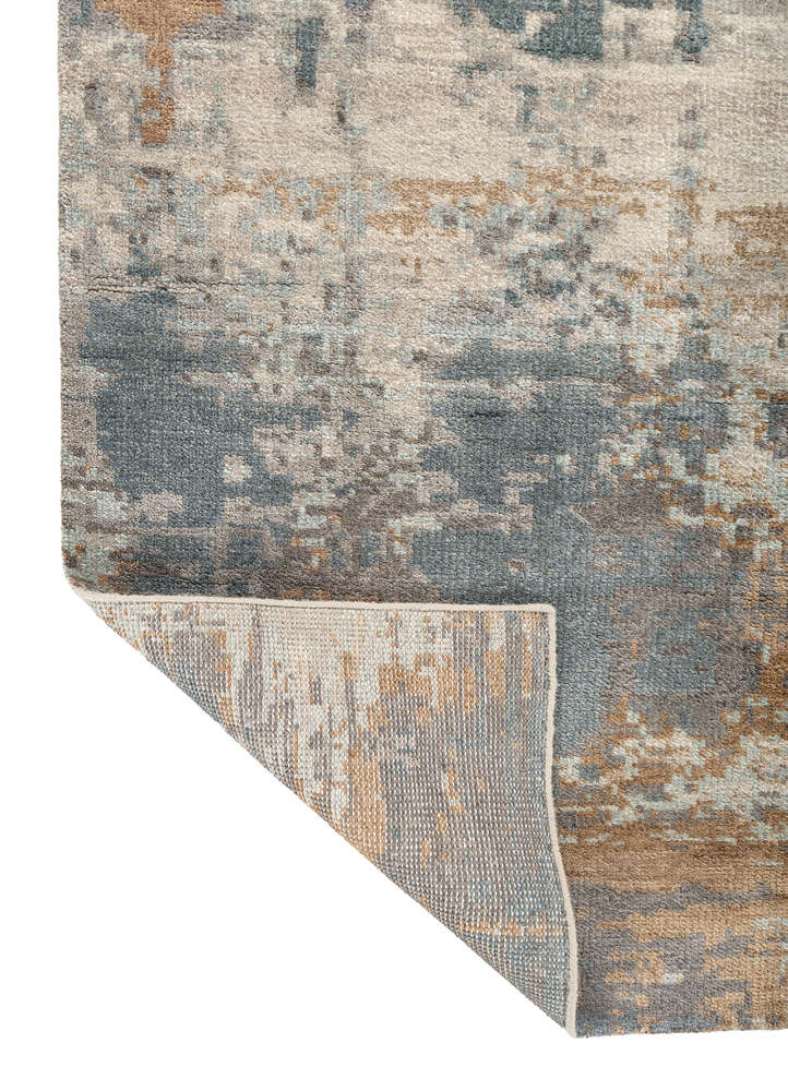 uvenuti grey and black wool and bamboo silk hand knotted Rug - Perspective