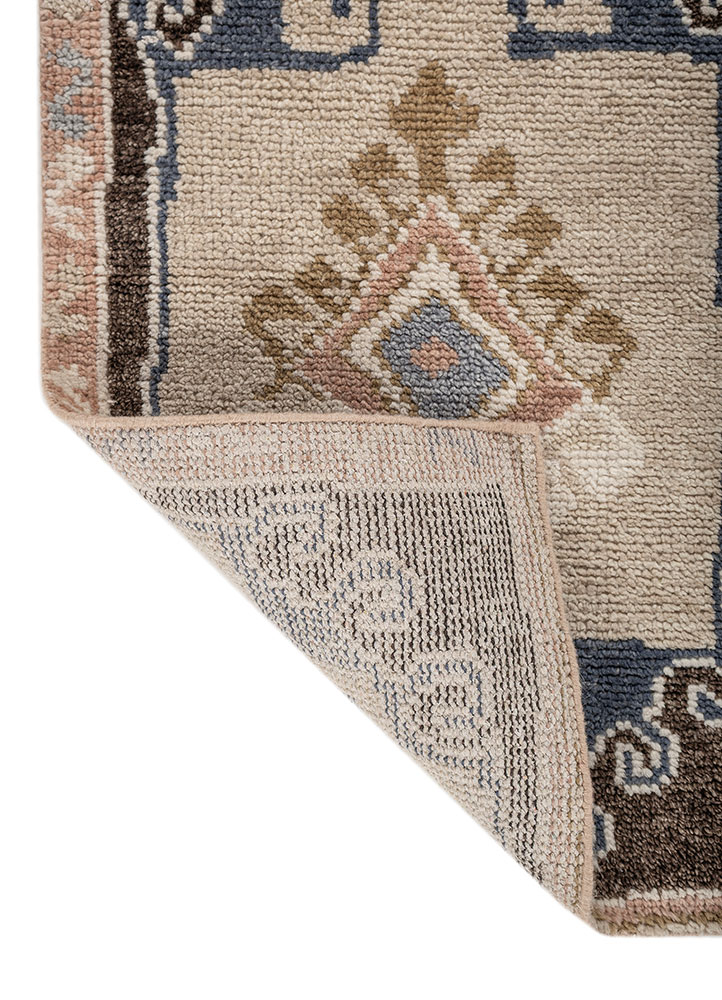 zuri beige and brown wool hand knotted Rug - Perspective