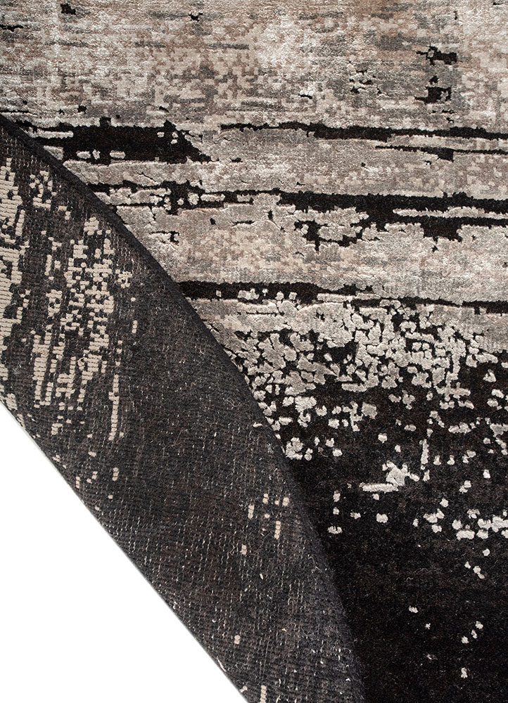 entropy grey and black wool and bamboo silk hand knotted Rug - Perspective