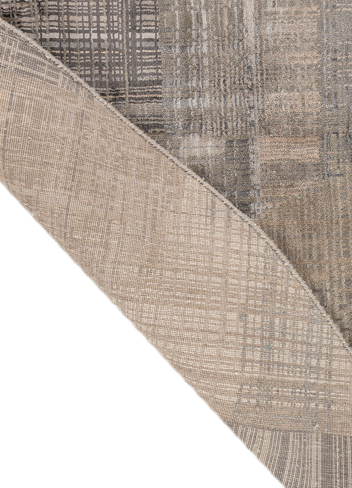 aprezo ivory wool and bamboo silk hand knotted Rug - Perspective