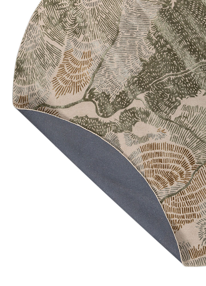 white noise gold wool and viscose hand tufted Rug - Perspective