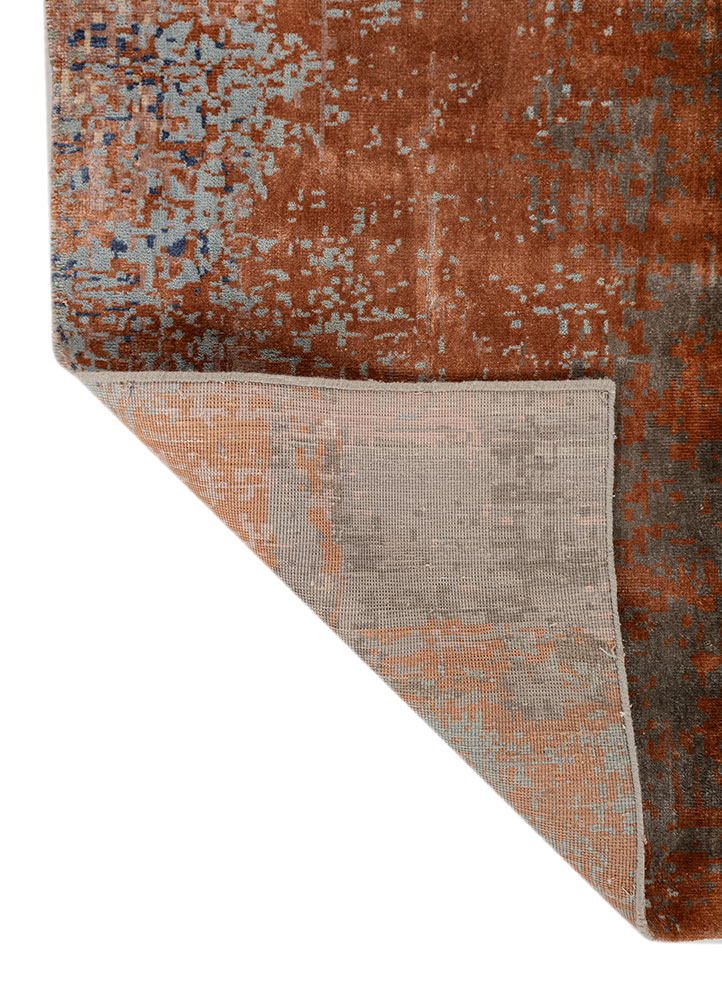 aprezo blue wool and bamboo silk hand knotted Rug - Perspective