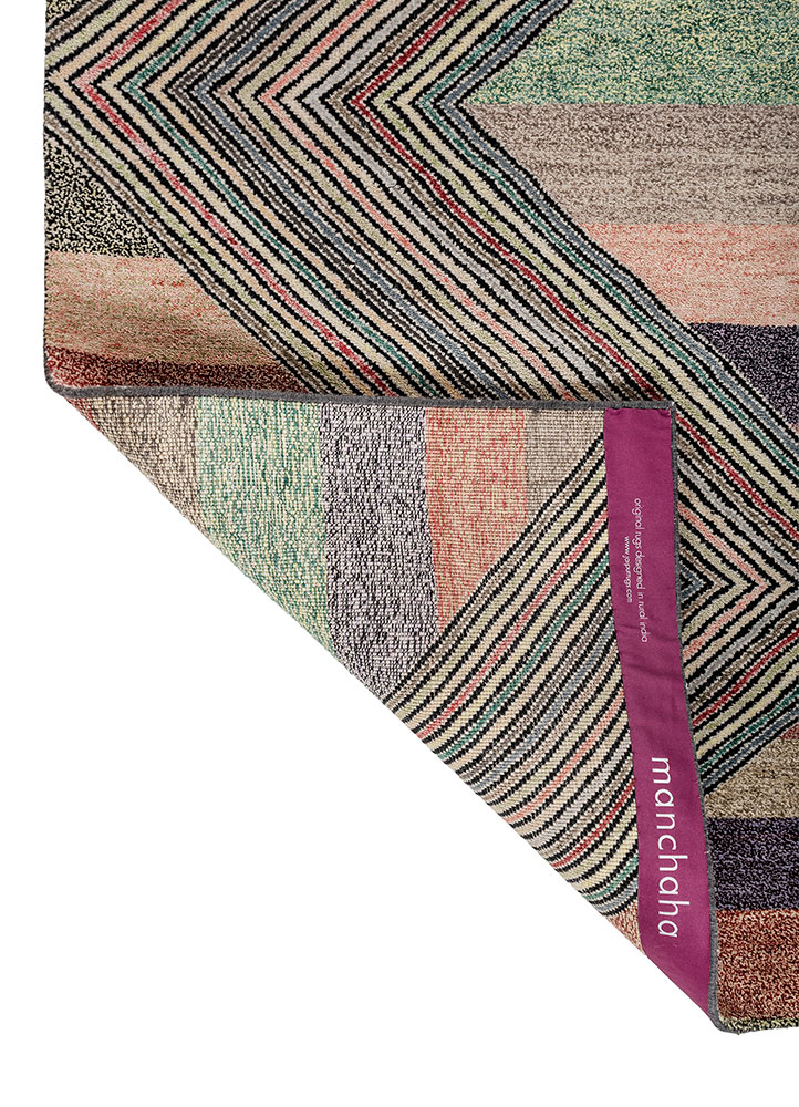 manchaha grey and black wool and bamboo silk hand knotted Rug - Perspective