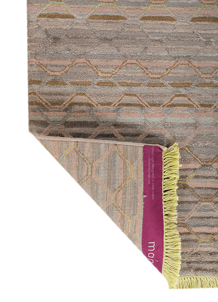 manchaha grey and black wool and bamboo silk hand knotted Rug - Perspective