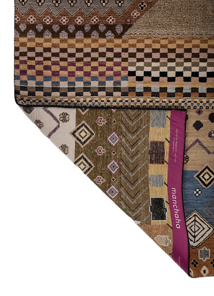 manchaha grey and black wool and bamboo silk hand knotted Rug - Perspective