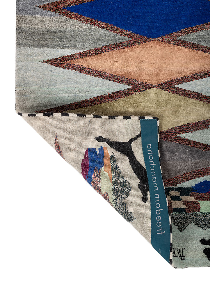 freedom manchaha blue wool and bamboo silk hand knotted Rug - Perspective